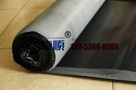 高分子自粘膠膜防水卷材 革新防水材料市場(chǎng)的生產(chǎn)與銷(xiāo)售新趨勢(shì)